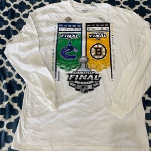 2011 Stanley Cup Final Boston Bruins vs. Vancouver Canucks XL Long-Sleeve Shirt